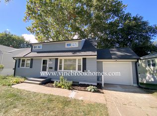 6710 N 41st St, Omaha, NE 68112