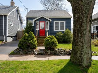 2764 Pacific St, Halifax, NS B3K 4W7
