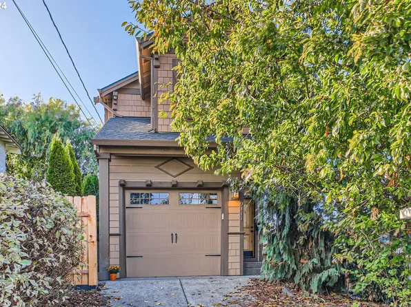 9111 N Seward Ave, Portland, OR 97217