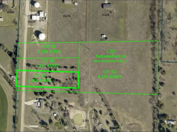 1353 Park Meadows Dr #5C, Nevada, TX 75173