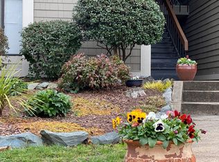 1502D Benjamin Pkwy, Greensboro, NC 27408