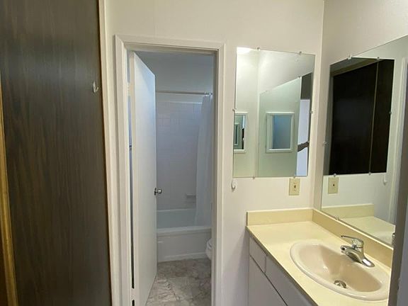 3rd image of 3422 Maricopa St #114-A