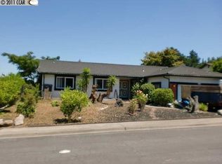 1130 Rainbow Dr, Martinez, CA