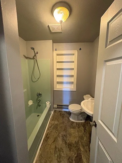 3 bed, 1424 sqft, $1,480 — Photo 2
