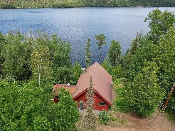 10028 Gunflint Tr, Grand Marais, MN 55604