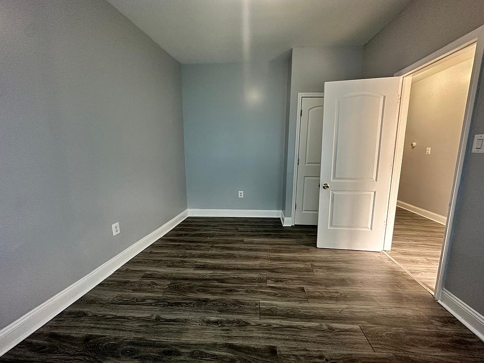 2nd image of 151 Hendricks Ave #0