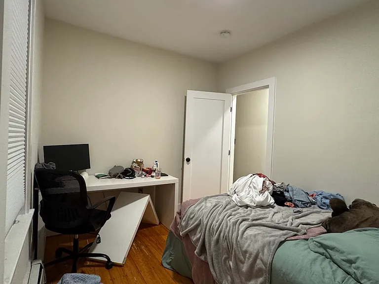 822 Parker St #2 — Photo 8