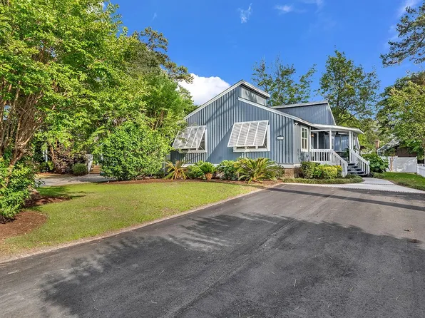 1569 Landing Rd, Myrtle Beach, SC 29577