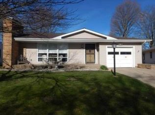 910 Wright Ave, La Porte, IN