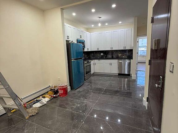 4th image of 857 Flatbush Ave Unit 1