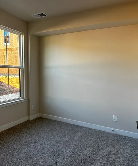 8008 Pinot Ln — Photo 15