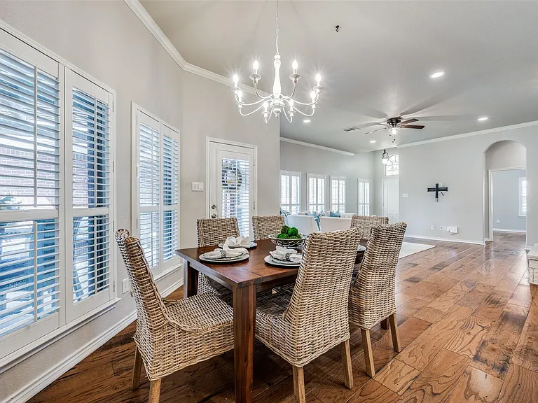 1305 Snowberry Dr — Photo 8