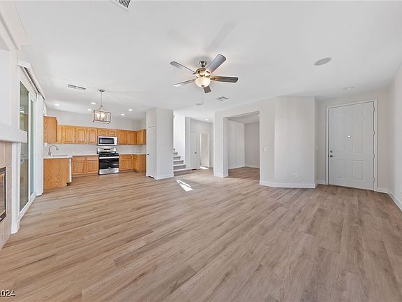 4th image of 6026 S Belcastro St