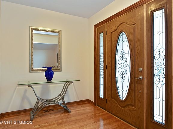 5th image of 16411 W Cypress Cir