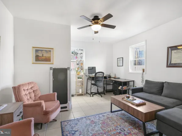 2010 E York St, Philadelphia, PA