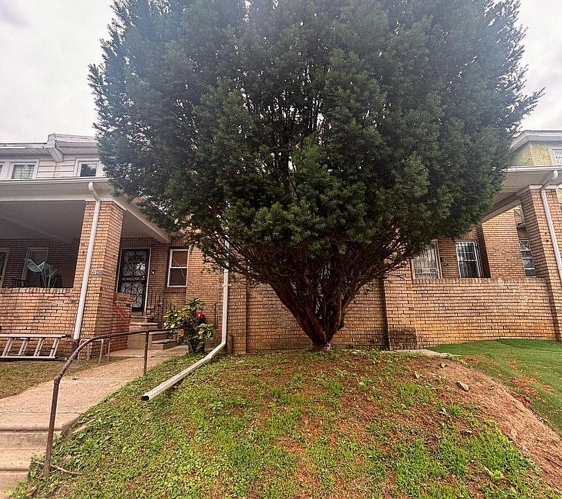 1st image of 5843 N 6th St