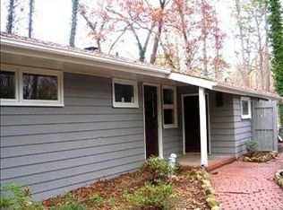 1207 Roosevelt Dr, Chapel Hill, NC 27514
