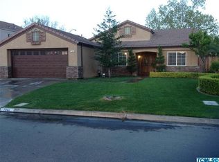 7944 N Dearing Ave, Fresno, CA 93720