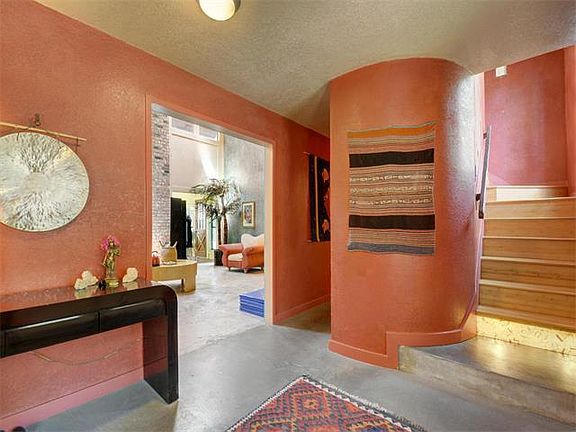 5th image of 3113 Eaneswood Dr