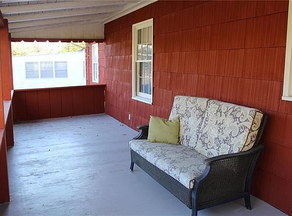 5th image of 2705 Southeast Trl