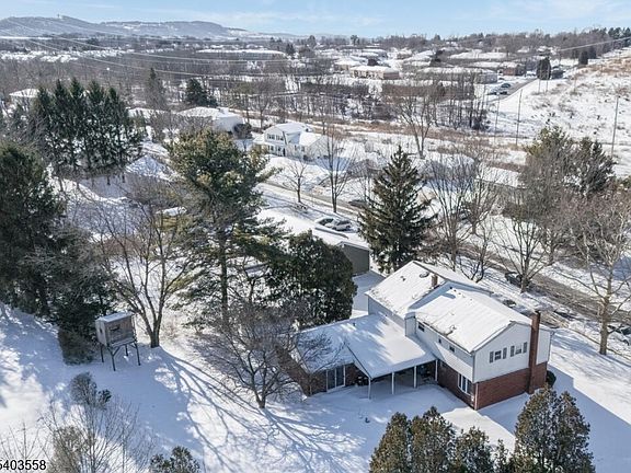 4th image of 3 Harwich Rd