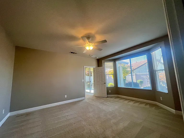 2439 Rockbrook Ln — Photo 9