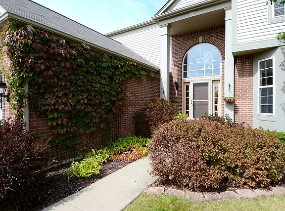 2nd image of 13059 Kensington Dr