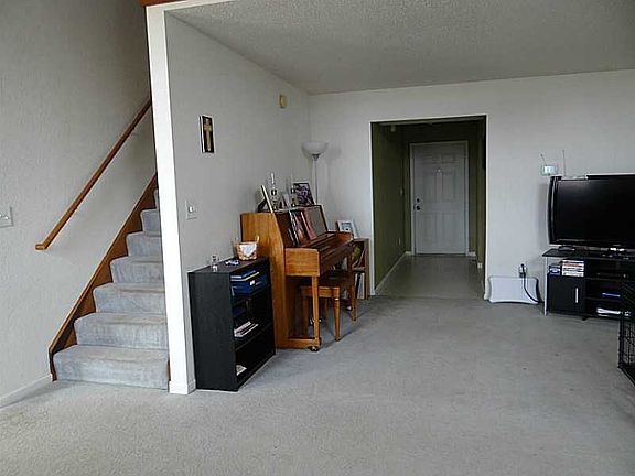 2nd image of 2608 Santaro Ct