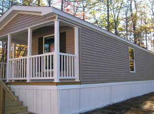 17 Pineland Park, Milton, NH 03851