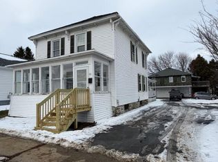 78 State St, Rouses Point, NY 12979