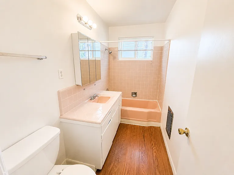 10250 W Camarillo St — Photo 9