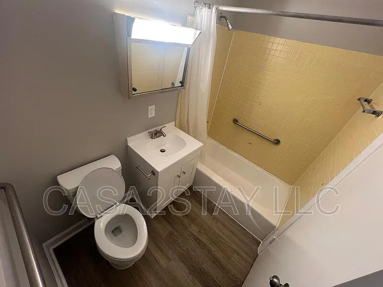 2137 Saint Johns Pl #2137 — Photo 7
