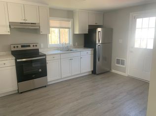 72 Turnpike Rd FLOOR 2, Ipswich, MA 01938