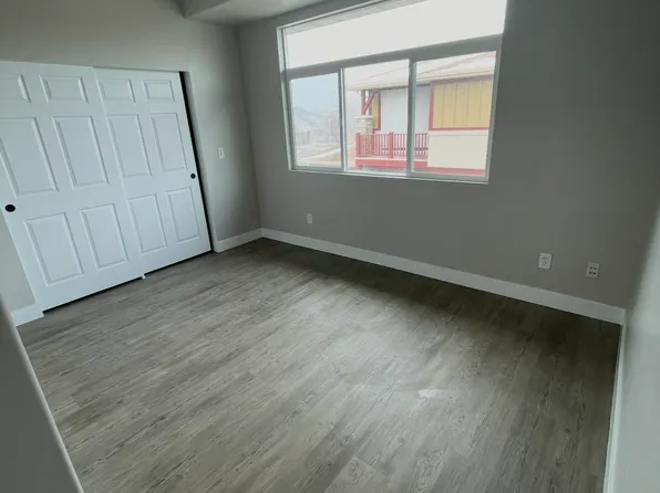 10716 S Topview Rd, South Jordan, UT 84009