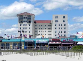 719 11th St #PENTHOUSE 905, Ocean City, NJ 08226