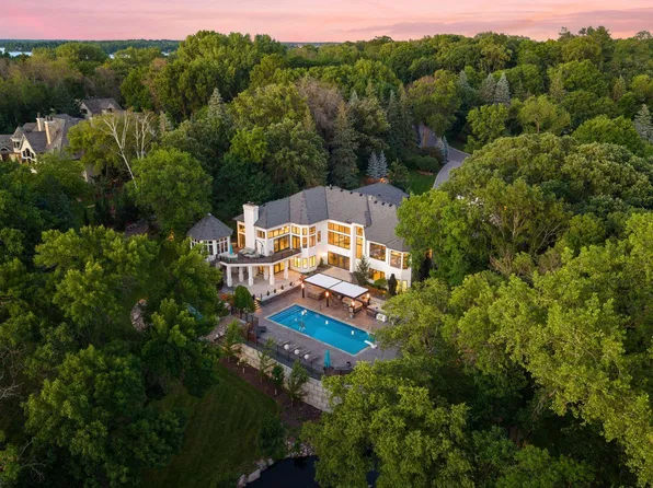 4145 Trillium Ln E, Mound, MN 55364