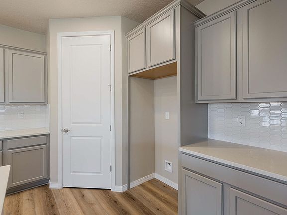 6th image of this home