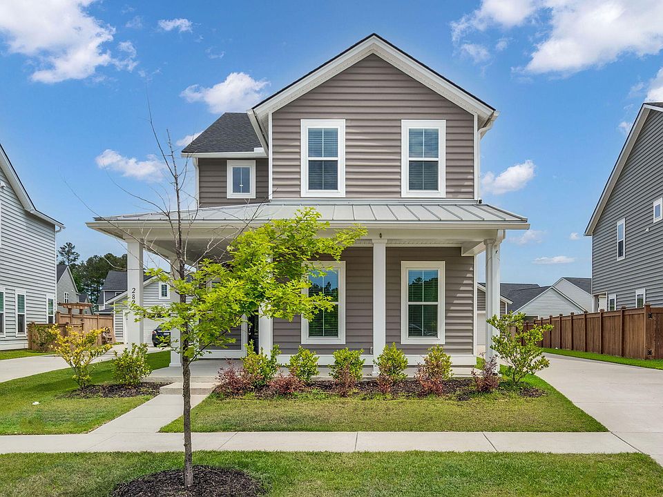 1st image of 282 Woodland Oak Way