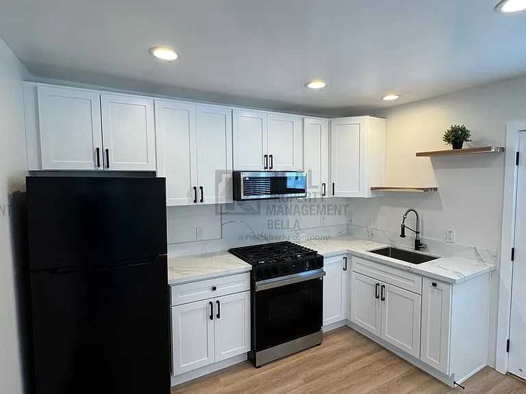 1403 W Sumner Ave - Echeverria — Photo 4
