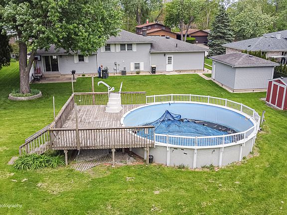 2nd image of 3267 Louise Ct