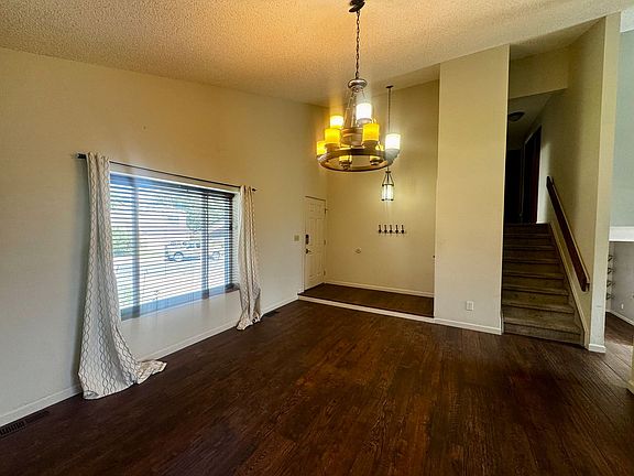 5th image of 3725 Sedgewood Way