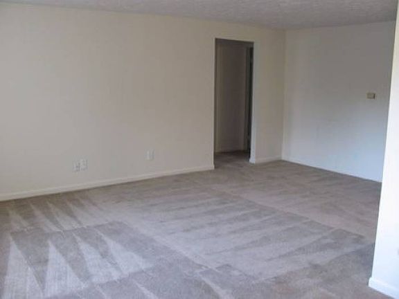 Spacious Living Areas!