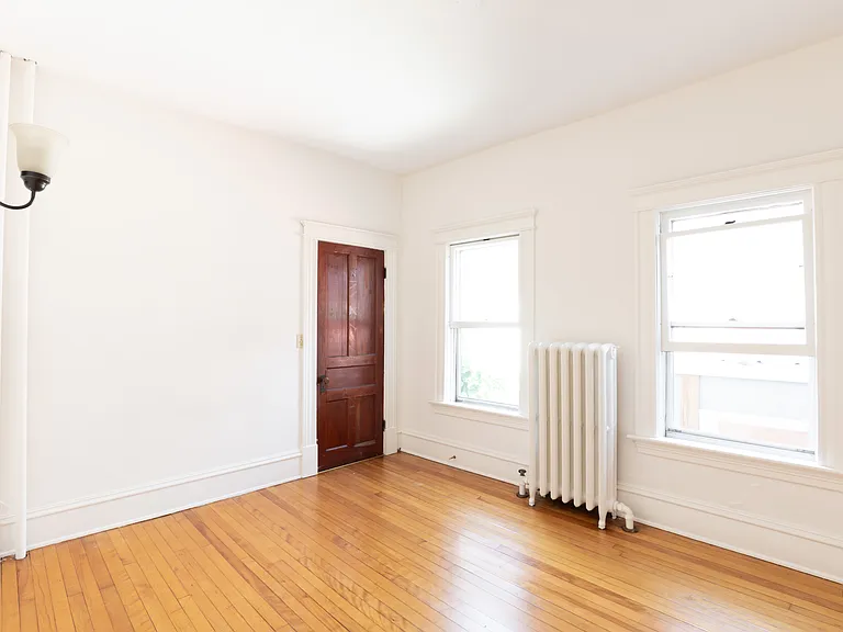 7 Fletcher Pl #1 — Photo 6