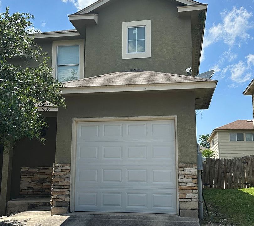 1st image of 5105 Flipper Dr