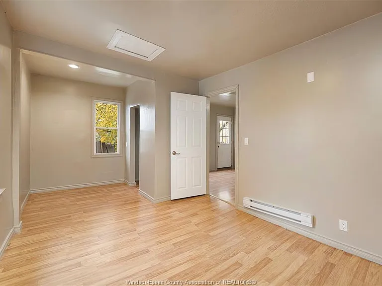 989 Lincoln Rd — Photo 11