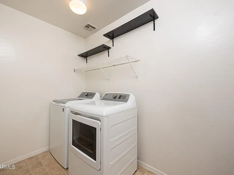 37153 W Amalfi Ave — Photo 16
