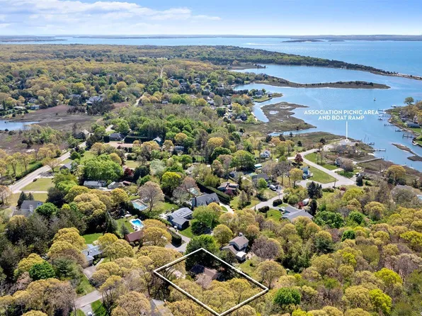 600 Corey Creek Lane, Southold, NY 11971