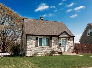 2834 S 92nd St, West Allis, WI