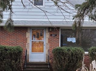 1807 Skyline Dr, Richmond Heights, OH 44143