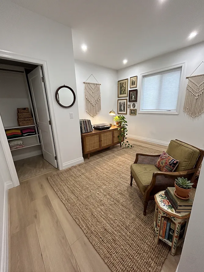 2 bed, 1000 sqft, $2,000 — Photo 4